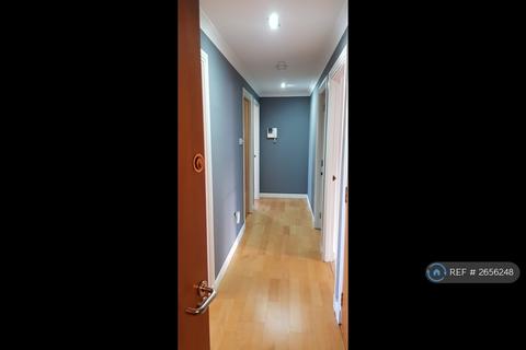 3 bedroom flat to rent, Ocean Drive, Edinburgh, EH6