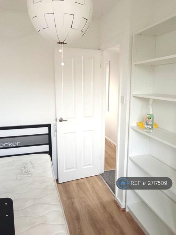 Single Bedroom