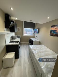 Studio to rent, Broad Street, Nottingham, NG1