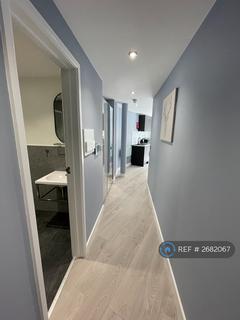 Studio to rent, Broad Street, Nottingham, NG1
