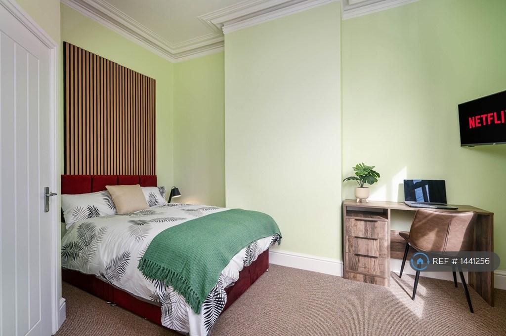 Room 4