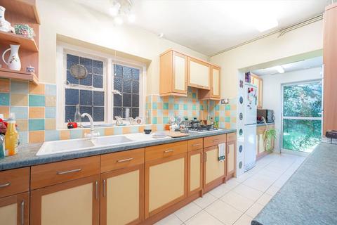 undefined, Marlborough Road, Hampton TW12