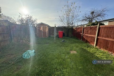 undefined, Robin Way, Guildford, GU2