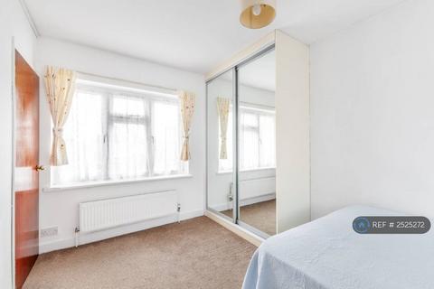 undefined, Sycamore Avenue, London, W5