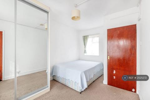 undefined, Sycamore Avenue, London, W5
