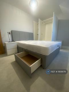 undefined, Springfield Close, Salfords, Redhill, RH1