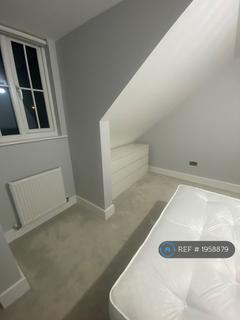 undefined, Springfield Close, Salfords, Redhill, RH1