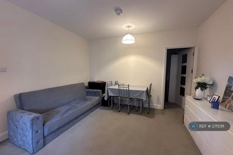 1 bedroom flat to rent, Burlington Court, Slough, SL1