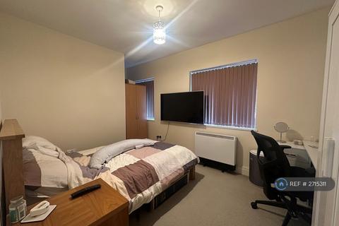 1 bedroom flat to rent, Burlington Court, Slough, SL1