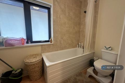 1 bedroom flat to rent, Burlington Court, Slough, SL1