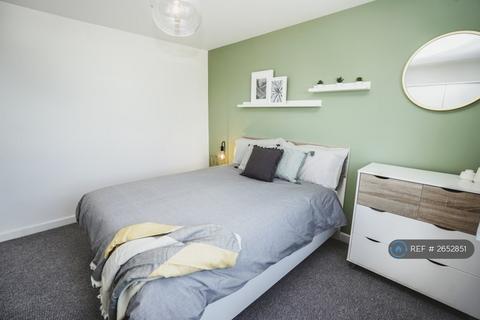 undefined, Turreff Avenue, Donnington, Telford, TF2
