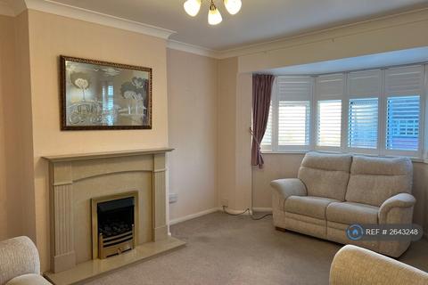 undefined, Wedmore Avenue, Ilford, IG5