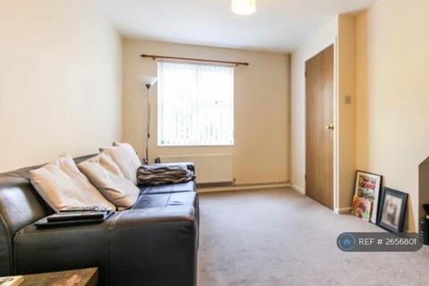 2 bedroom semi-detached house to rent, Reading, Reading, RG6