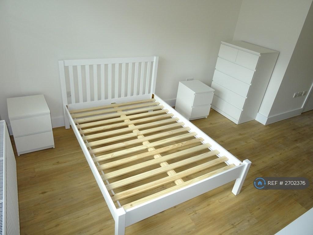 Room d