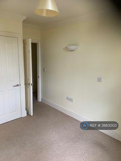 undefined, Clatterford Roas, Newporr, PO30