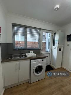 3 bedroom terraced house to rent, Talbot Road, Southsea, PO4