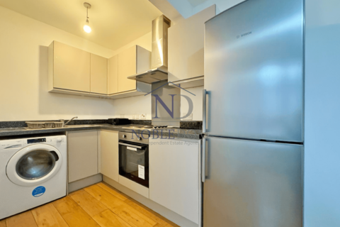 undefined, Whitton Road, Hounslow, TW3