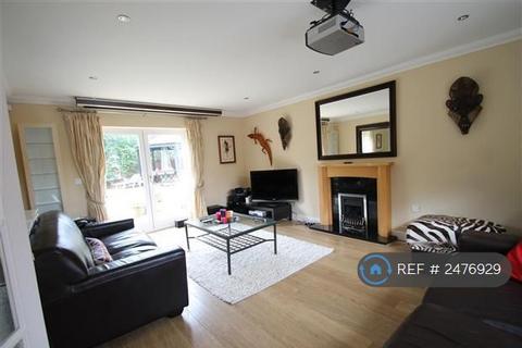 6 bedroom detached house to rent, Hugh Parke Close, Milton Keynes, MK5