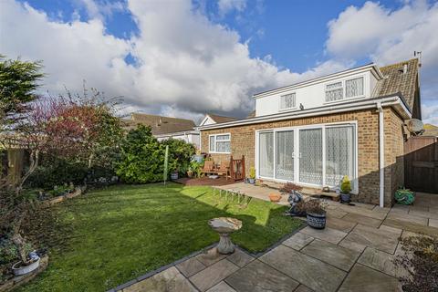 4 bedroom detached house for sale, Arundel Road, Peacehaven