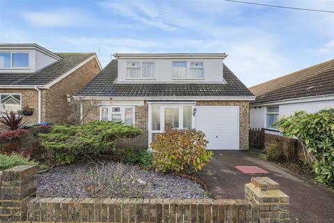 4 bedroom detached house for sale, Arundel Road, Peacehaven