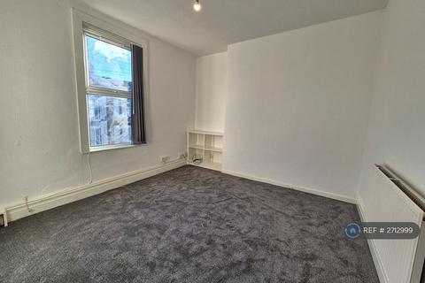 undefined, Seafield Road, Wirral, CH62