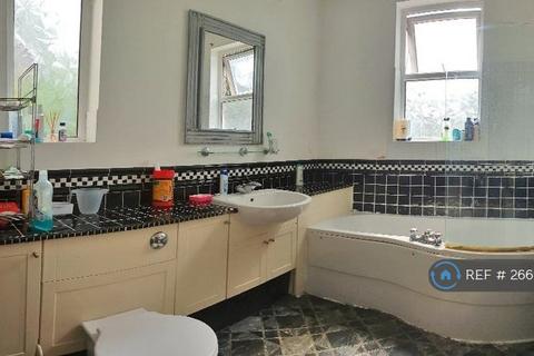 undefined, Kedleston Avenue, Manchester, M14