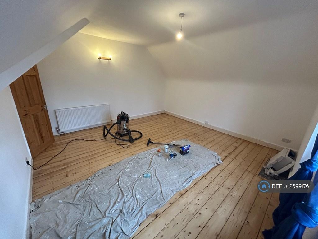 Lounge - New Radiator