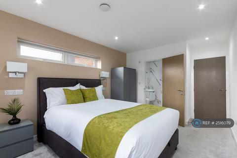 2 bedroom flat to rent, Ian Austin Mansions, South Croydon, CR2