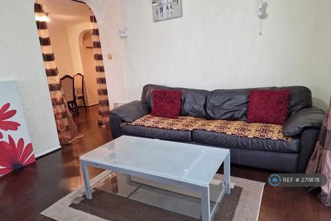 undefined, Thamesvale Close, Hounslow, TW3