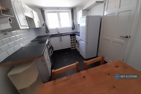 3 bedroom semi-detached house to rent, Church Court, Redhill, North Somerset, BS40