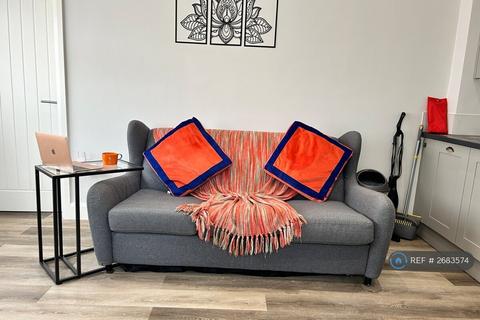 undefined, Nonsuch Court Avenue, Epsom, KT17