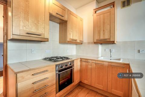 1 bedroom flat to rent, Uxbridge Road, London, W12