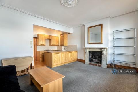 1 bedroom flat to rent, Uxbridge Road, London, W12