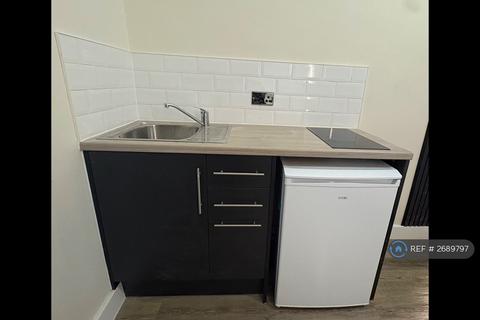 1 bedroom in a house share to rent, Dacy Road, Liverpool, L5