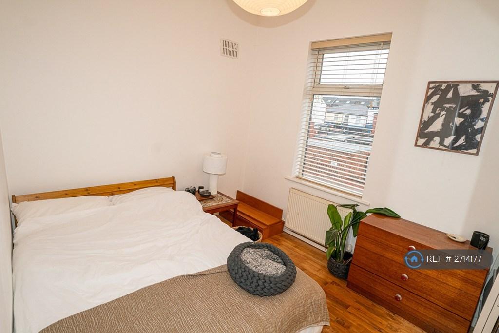Rear Bedroom