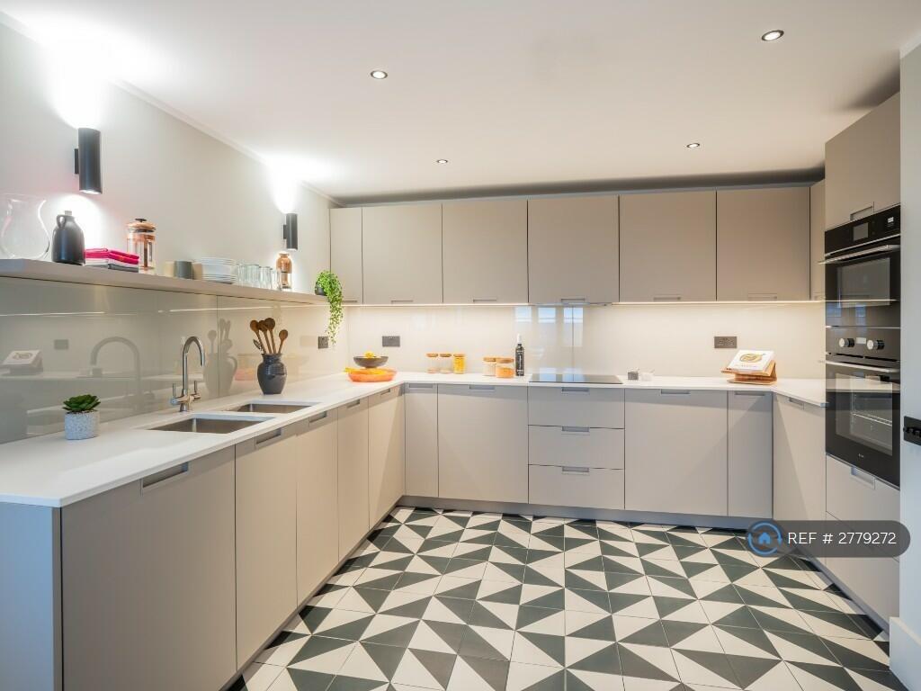 Chef's Kitchen