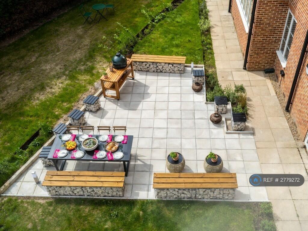 Communal Garden And Patio