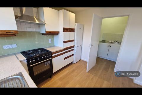 undefined, Blackwell Gardens, Edgware, HA8