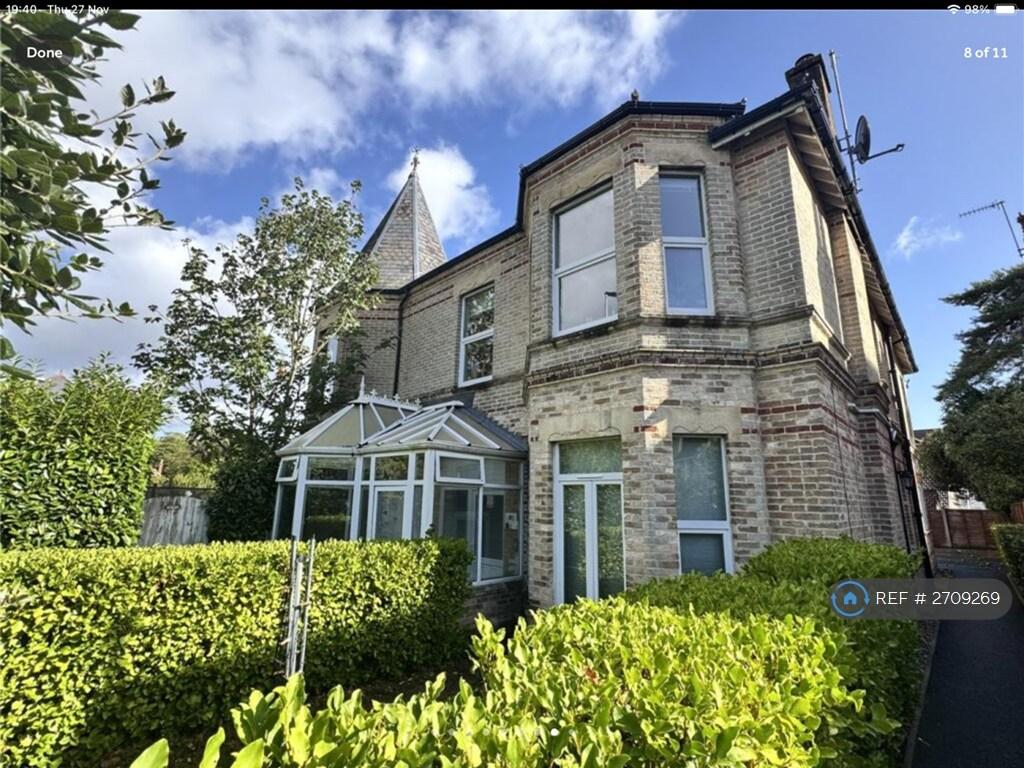 Lovely Sunny Front Garden