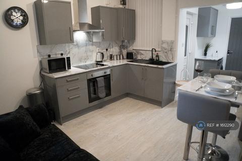 undefined, Chatsworth Avenue, Carlton, Nottingham, NG4
