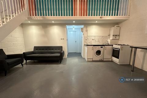 2 bedroom flat to rent, Timberwharf Road, London, N16