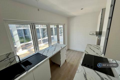 undefined, Avon Street, Birkenhead, CH41