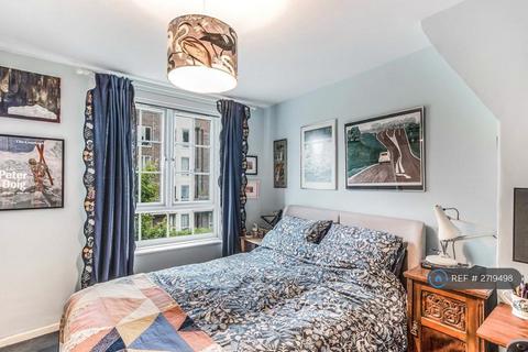 2 bedroom flat to rent, Bramham House, London, SE22