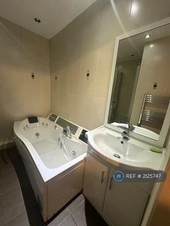undefined, North Road, Dewsbury, WF13