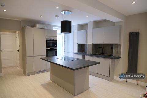 1 bedroom flat to rent, Madron Street, London, SE17