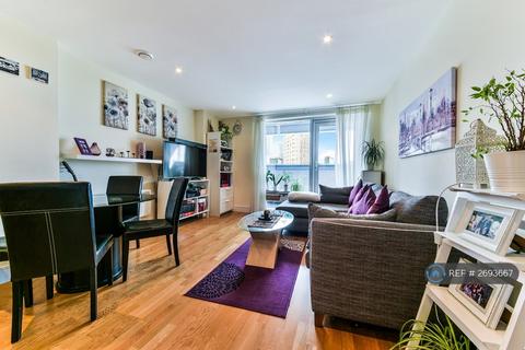1 bedroom flat to rent, Prestons Road, London, E14