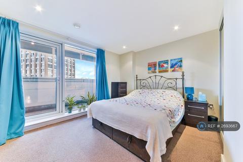 1 bedroom flat to rent, Prestons Road, London, E14
