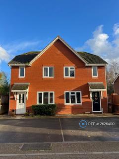 3 bedroom semi-detached house to rent, Fairbairn Walk, Chandler's Ford, Eastleigh, SO53