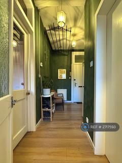undefined, Milton Street, Edinburgh, EH8