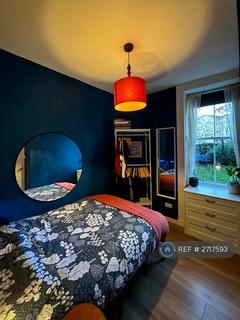 undefined, Milton Street, Edinburgh, EH8